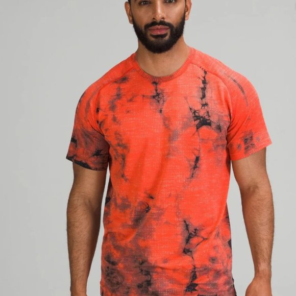 Lululemon Athletica Men Red Orange Metal Vent Tech Short Sleeve Shirt 2.0 Large - Picture 1 of 6